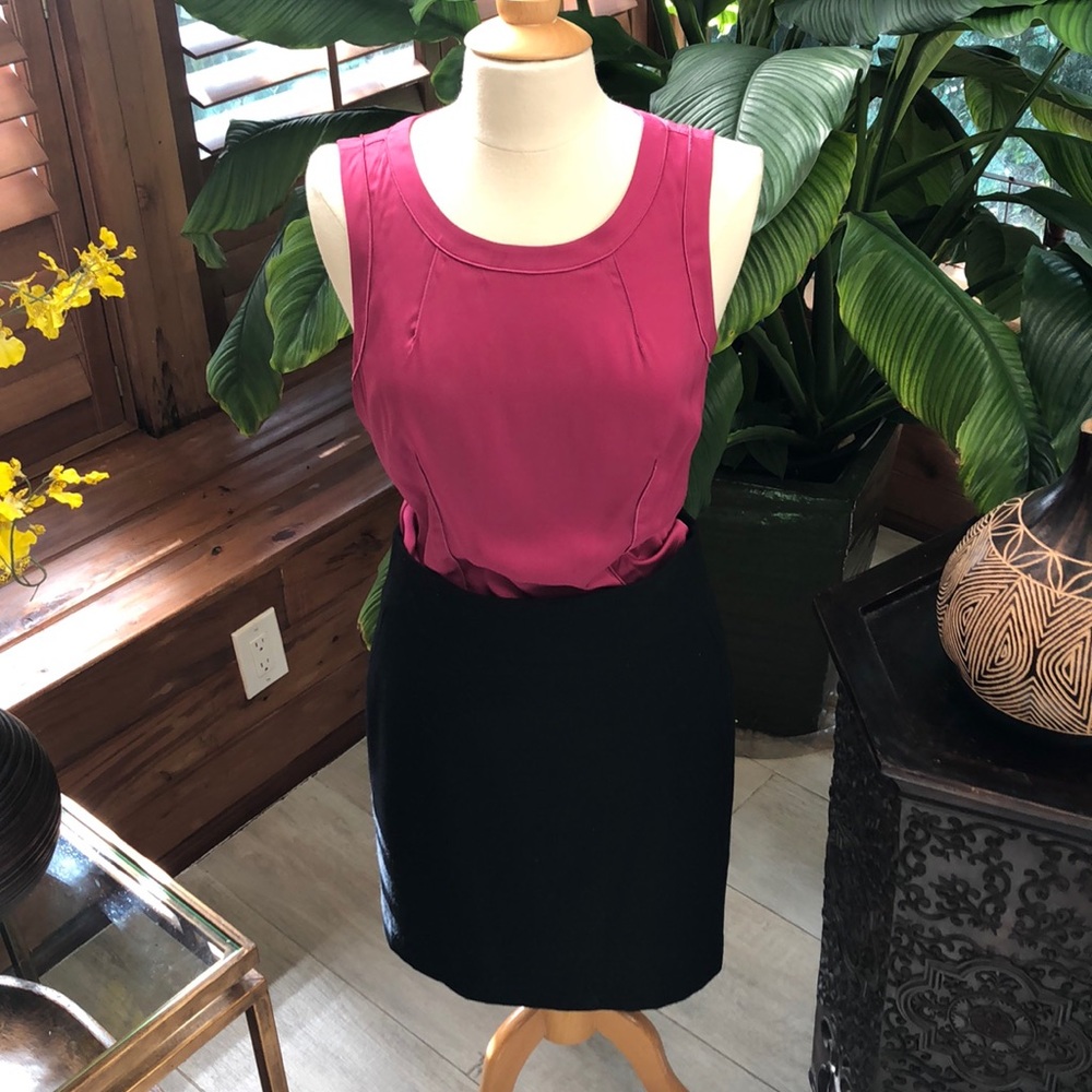 Banana Republic black wool skirt - Size 8
